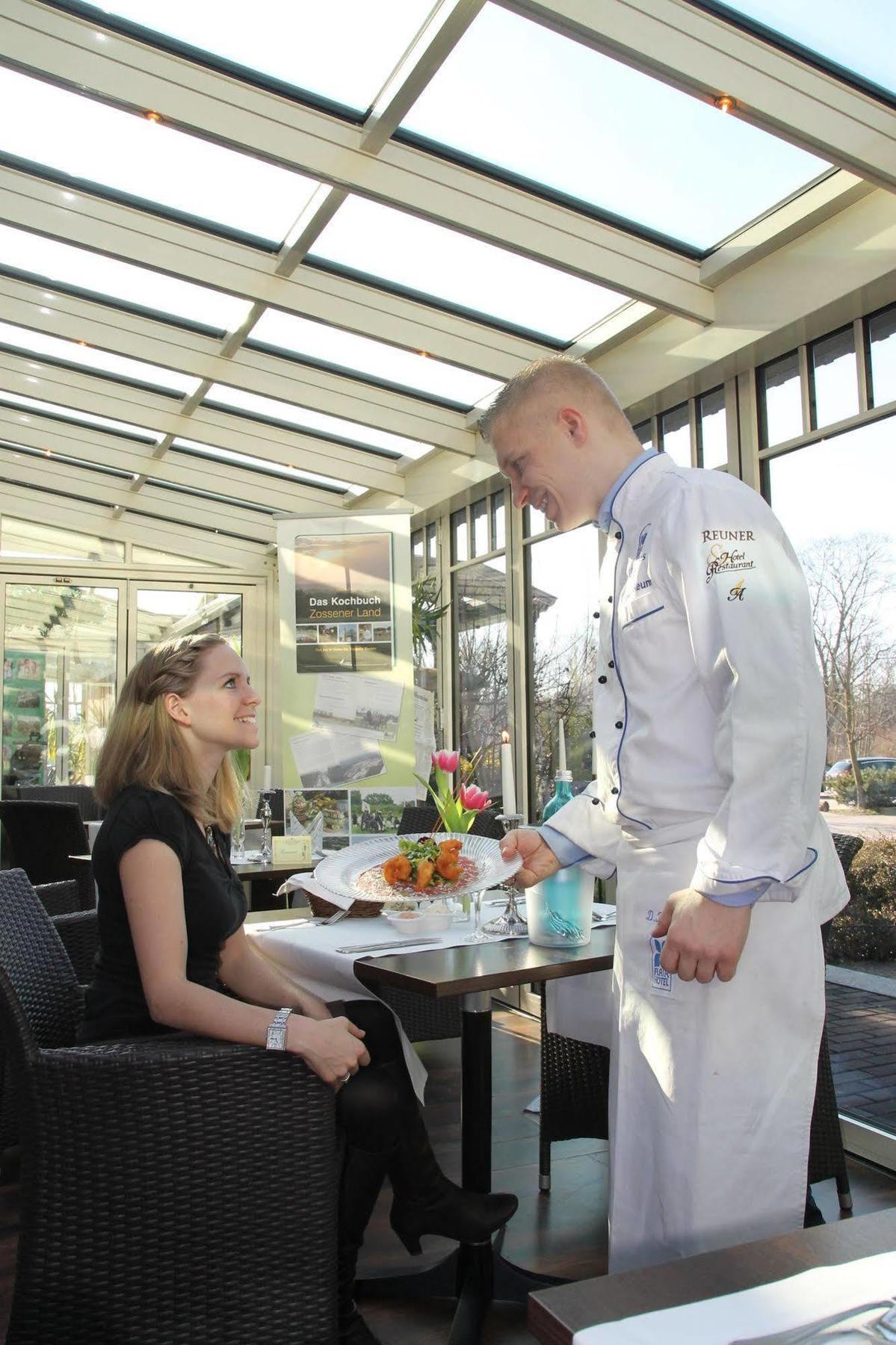 Flair Hotel Reuner Zossen Eksteriør billede